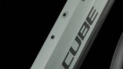 Cube E-Bike KATHMANDU HYBRID ONE 625 Diamantrahmen Bosch Drive Unit Performance CX Generation 4 625 Wh 18 Cube E-Bike KATHMANDU HYBRID ONE 625 Diamantrahmen Bosch Drive Unit Performance CX Generation 4 625 Wh -Sportbekleidung engelhorn Cube E Bike KATHMANDU HYBRID ONE 625 Diamantrahmen Bosch Drive Unit Performance CX Generation 4 625 Wh Detailansicht 05 V1077855K v1