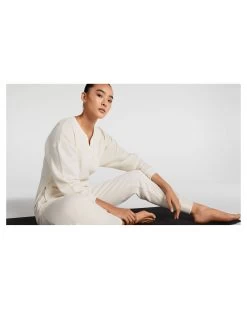 Nike Damen Jogginghose YOGA LUXE -Sportbekleidung engelhorn Nike Damen Jogginghose YOGA LUXE Detailansicht 07 V1072051P v1