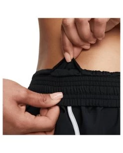 Nike Damen Laufshorts DRI-FIT SWOOSH RUN 10K -Sportbekleidung engelhorn Nike Damen Laufshorts DRI FIT SWOOSH RUN 10K Detailansicht 09 V1076618A v1