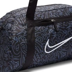 Nike Damen Sporttasche GYM CLUB -Sportbekleidung engelhorn Nike Damen Sporttasche GYM CLUB Detailansicht 04 V1079609K v1
