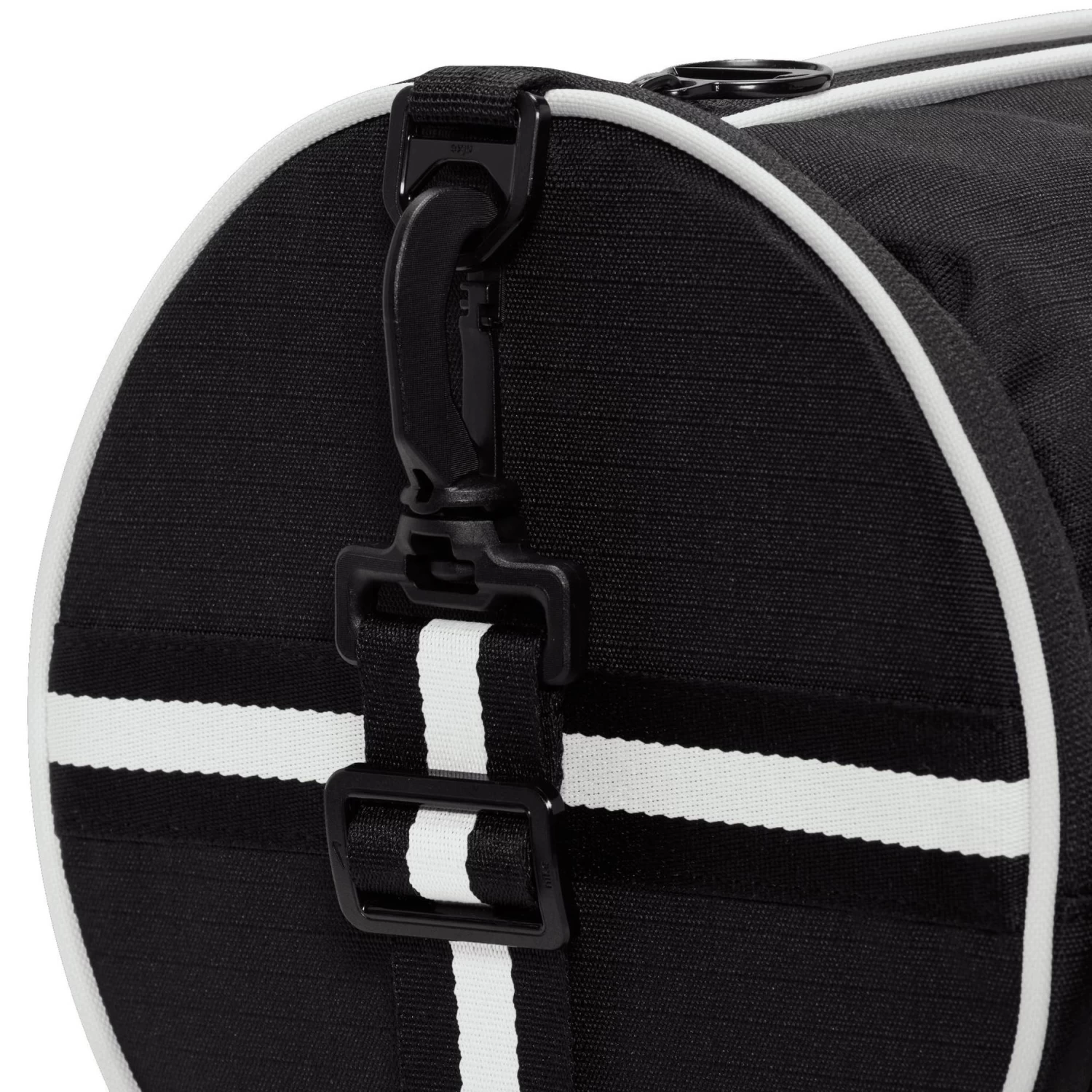 Nike Damen Sporttasche HERITAGE 8 Nike Damen Sporttasche HERITAGE – Bild 6