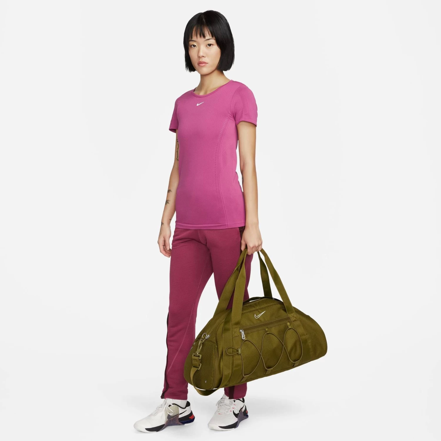 Nike Damen Sporttasche ONE TRAINING CLUB DUFFEL BAG 9 Nike Damen Sporttasche ONE TRAINING CLUB DUFFEL BAG – Bild 7