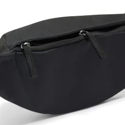 Nike Gürteltasche HERITAGE WAISTPACK 19 Nike Gürteltasche HERITAGE WAISTPACK -Sportbekleidung engelhorn Nike Guerteltasche HERITAGE WAISTPACK Detailansicht 09 V1077367B v1