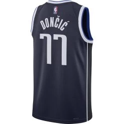 Sportbekleidung -Sportbekleidung engelhorn Nike Herren Basketballtrikot NBA DALLAS MAVERICKS Luka Doncic Rueckansicht V1077385N v1
