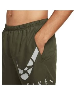 Nike Herren Laufshorts DRI-FIT CHALLENGER RUN DIVISION -Sportbekleidung engelhorn Nike Herren Laufshorts DRI FIT CHALLENGER RUN DIVISION Detailansicht 08 V1076597B v1