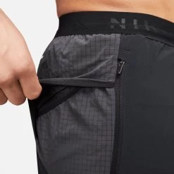 Nike Herren Shorts TRAIL -Sportbekleidung engelhorn Nike Herren Shorts TRAIL Detailansicht 07 V1078798P v1