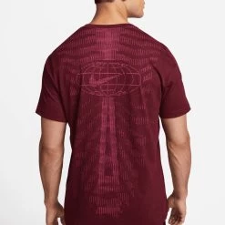 Nike Herren Sportshirt Kurzarm -Sportbekleidung engelhorn Nike Herren Sportshirt kurzarm Detailansicht 09 V1076781A v1