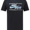 Nike Herren T-Shirt ICON CLASH -Sportbekleidung engelhorn Nike Herren T Shirt ICON CLASH Vorderansicht V1077347G v1