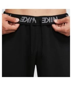 Nike Herren Trainingshose "Dri-Fit Tapered Training" -Sportbekleidung engelhorn Nike Herren Trainingshose Dri Fit Tapered Training Detailansicht 05 V1069514R v1