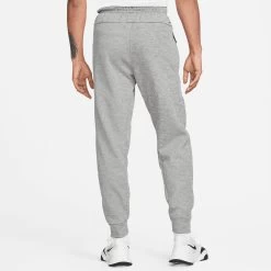 Nike Herren Trainingshose THERMA-FIT Tapered Fit -Sportbekleidung engelhorn Nike Herren Trainingshose THERMA FIT Tapered Fit Detailansicht 07 V1076775G v1