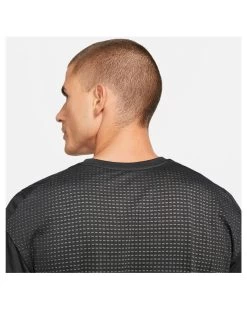 Nike Herren Trainingsshirt NIKE PRO DRI-FIT BURNOUT -Sportbekleidung engelhorn Nike Herren Trainingsshirt NIKE PRO DRI FIT BURNOUT Detailansicht 05 V1071981Z v1