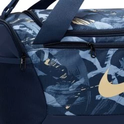 Nike Sporttasche BRASILIA 9,5 DUFFLE -Sportbekleidung engelhorn Nike Sporttasche BRASILIA 95 DUFFLE Detailansicht 03 V1078824N v1