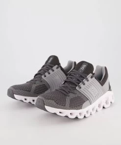 On Herren Laufschuhe CLOUDSWIFT -Sportbekleidung engelhorn On Herren Laufschuhe CLOUDSWIFT Detailansicht V1069358K v1