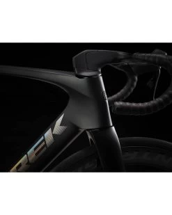 Trek Herren Rennrad MADONE SLR 7 GEN 7 -Sportbekleidung engelhorn Trek Herren Rennrad MADONE SLR 7 GEN 7 Detailansicht 04 V1078563R v1